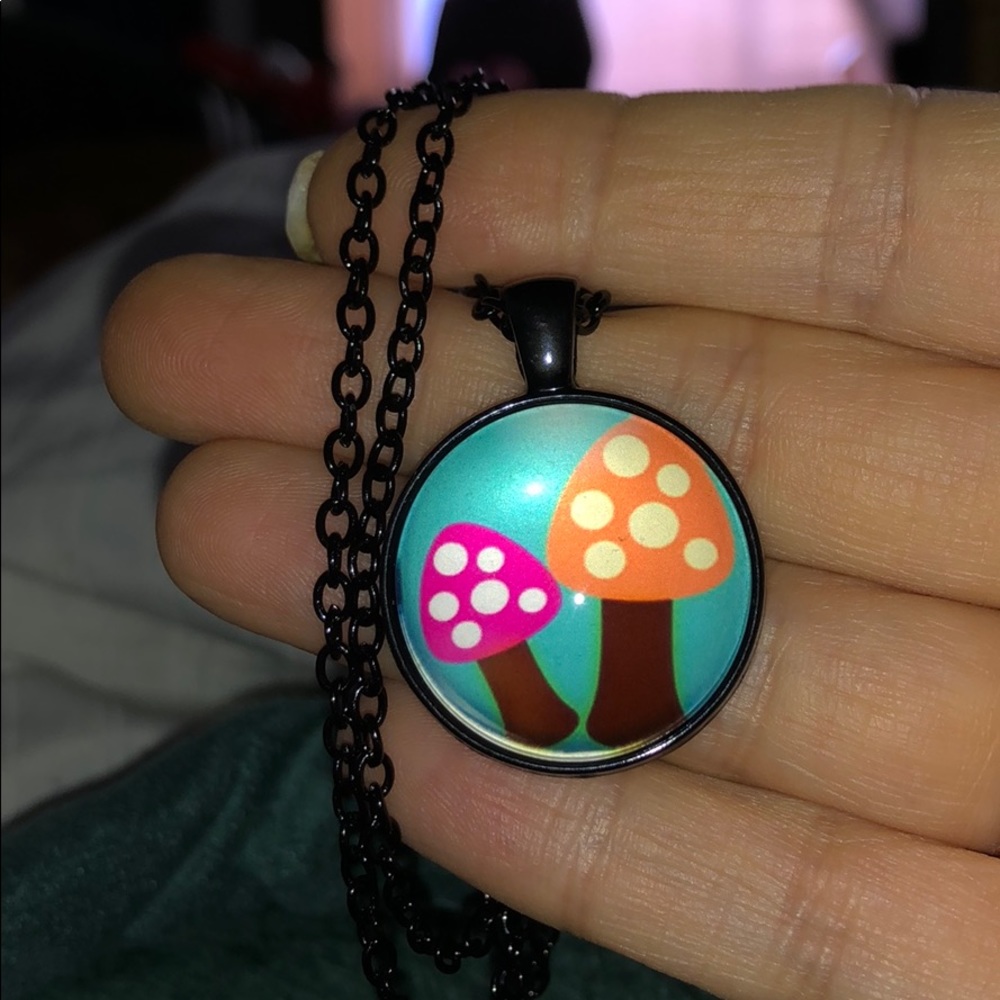 Mushroom Necklace🍄🤑